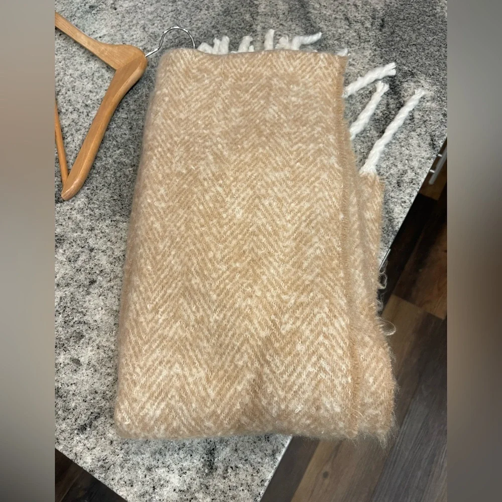 Steve Madden Beige and Ivory Herringbone Scarf